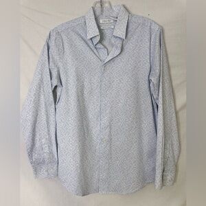 Calvin Klein Boys Bkue button up Slim fit & stretch like NEW. Preppy dress shirt